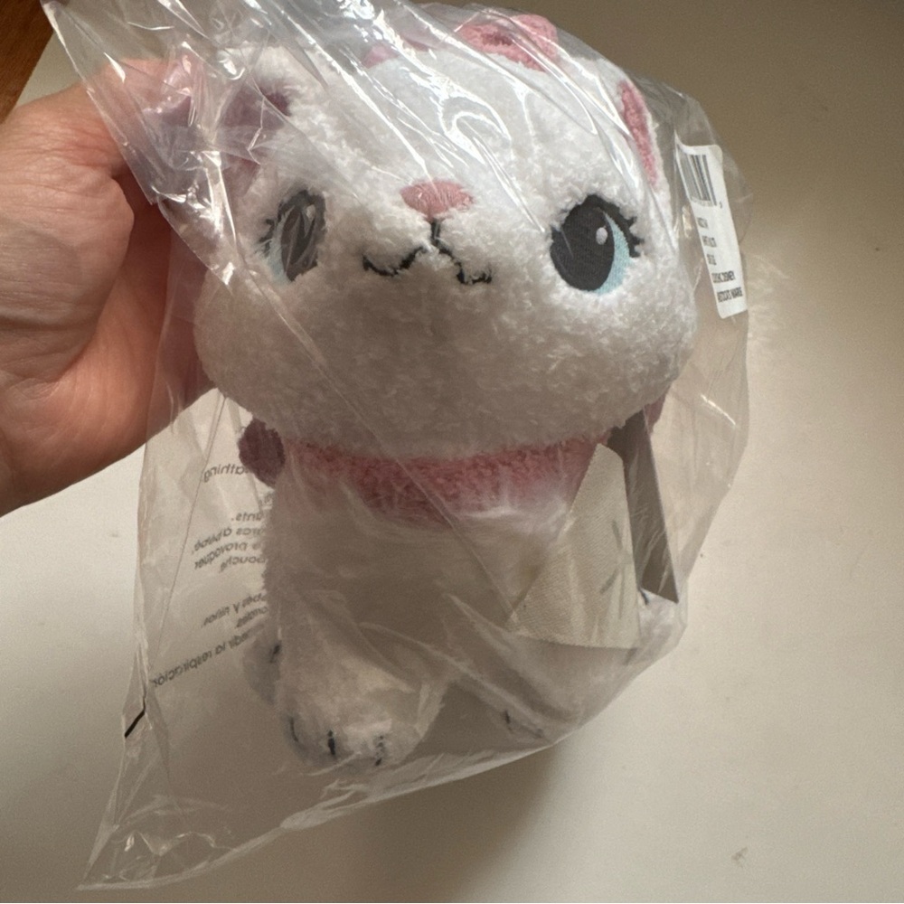 BAREFOOT DREAMS CozyChic Disney Aristocats Marie Plush Buddie NEW - Picture 4 of 6